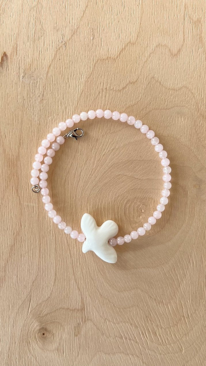 Bracelet MYRNI avec quartz rose et oiseau