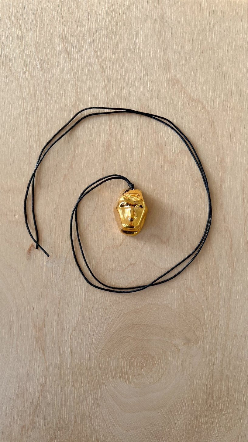 Pendentif PAMFIR grand masque doré