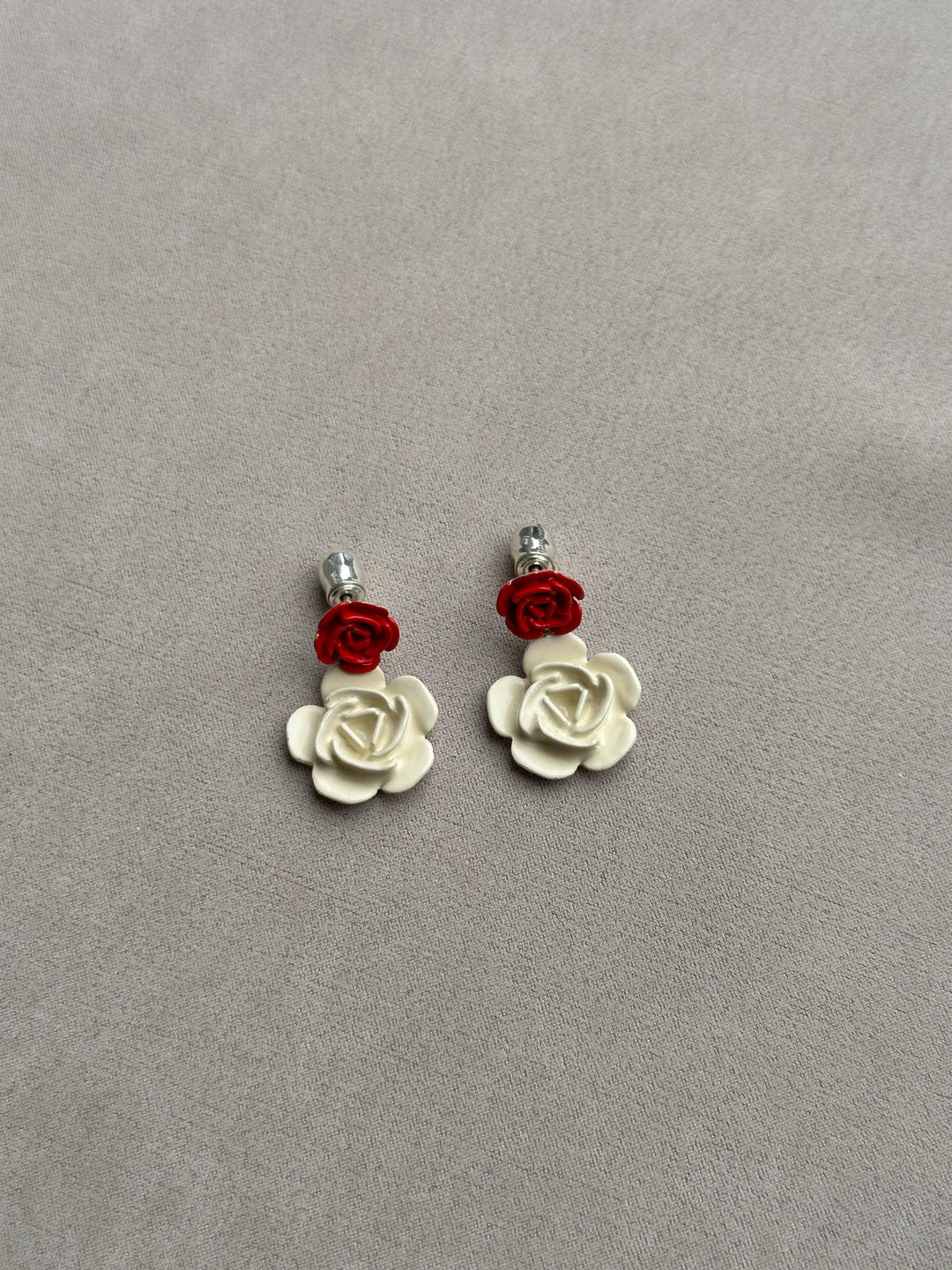 Pendientes AMORE en esmalte